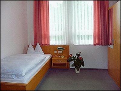 Gasthaus & Pension Zum Hirsch Gehlberg Rum bild